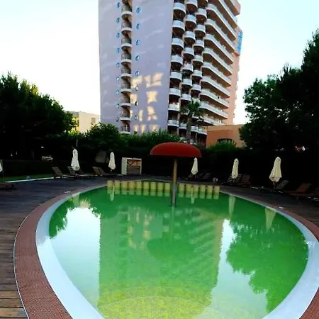 Luxury Beachfront Apartment at Barceló Royal Beach